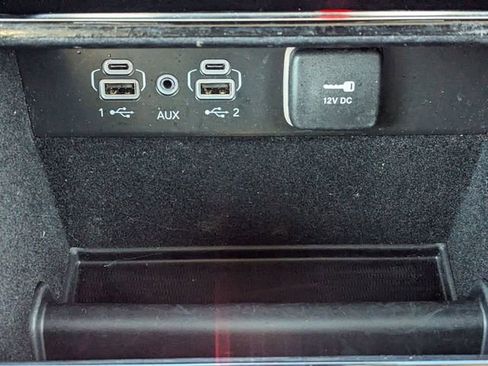 Certified 2022 Jeep Grand Cherokee Limited image 19