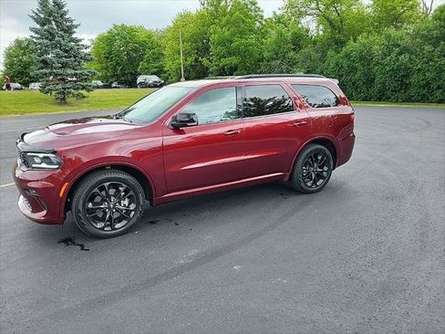 Certified 2023 Dodge Durango R/T AWD/4WD image 3