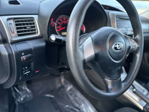 Used 2010 Subaru Impreza 2.5i image 14
