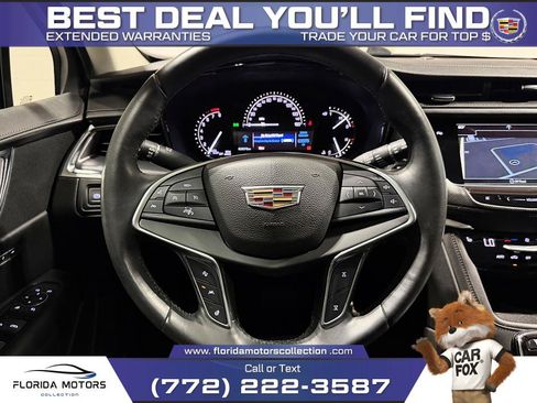 Used 2017 Cadillac XT5 Luxury w/ Driver Awareness Package FWD image 14