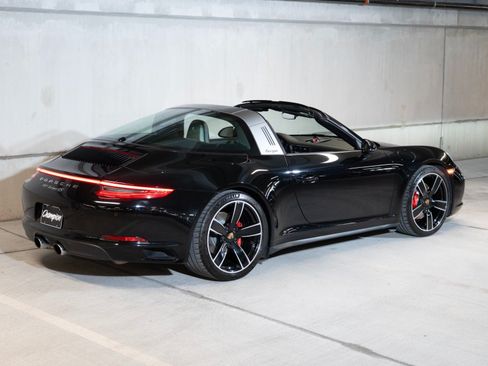Certified 2019 Porsche 911 Targa 4S AWD/4WD image 9