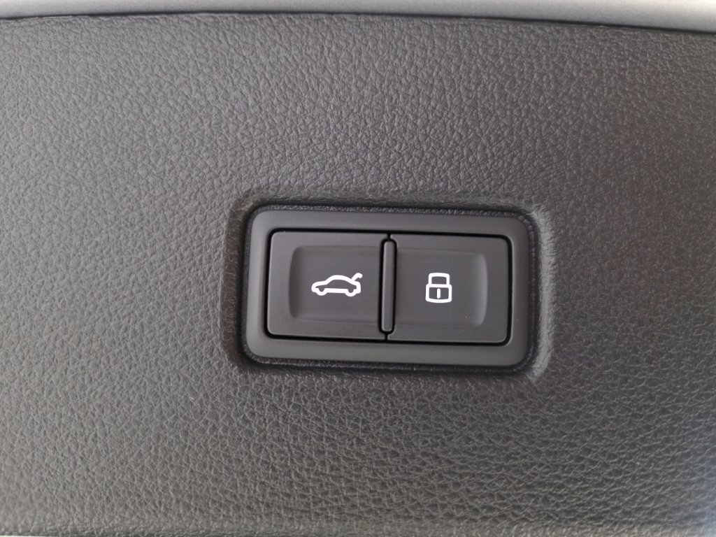 Used 2024 Audi Q5 2.0T Prestige AWD/4WD image 10