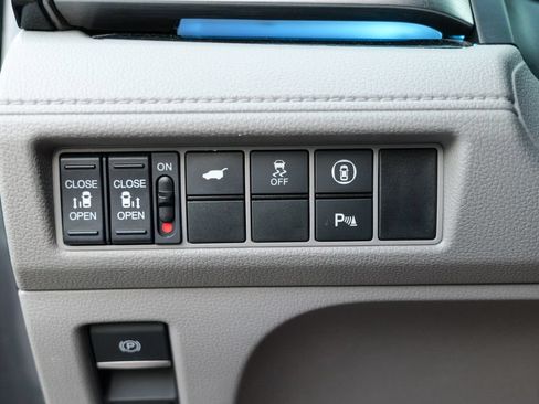 Used 2023 Honda Odyssey Touring image 52