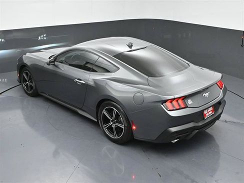 Certified 2025 Ford Mustang Coupe RWD image 38