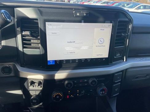New 2025 Ford F250 XLT w/ Black Appearance Package image 11