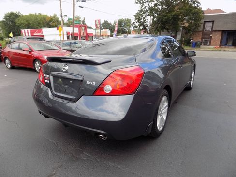 Used 2013 Nissan Altima 2.5 S w/ Premium Pkg FWD image 4