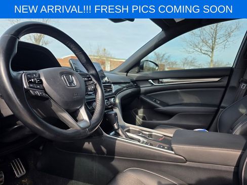 Used 2022 Honda Accord Sport image 8