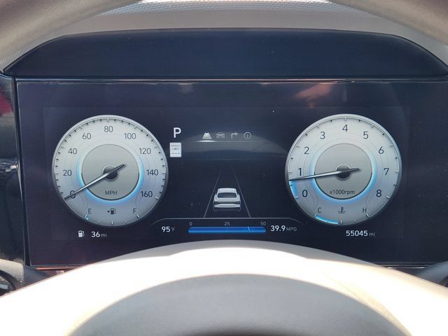 Used 2024 Hyundai Elantra SEL FWD image 13