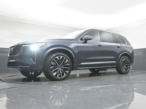 New 2026 Volvo XC90 B6 Plus w/ Protection Package Premier image 41