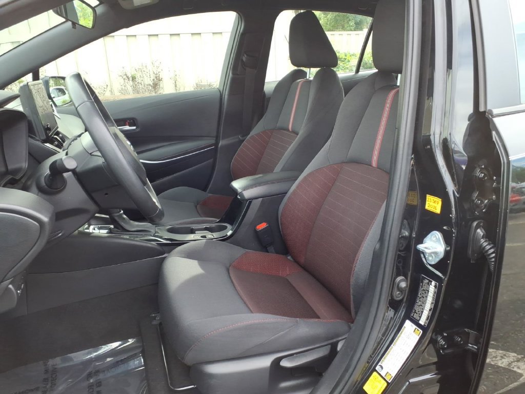 Used 2024 Toyota Corolla SE FWD image 11