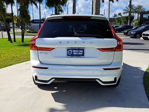 Used 2024 Volvo XC60 T8 Plus image 5