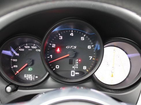 Certified 2017 Porsche Macan GTS image 25