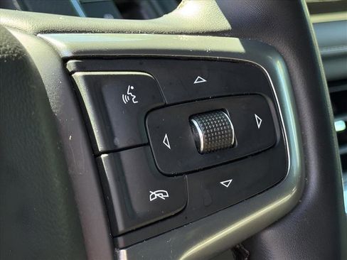 Certified 2024 Chevrolet Suburban Premier image 20