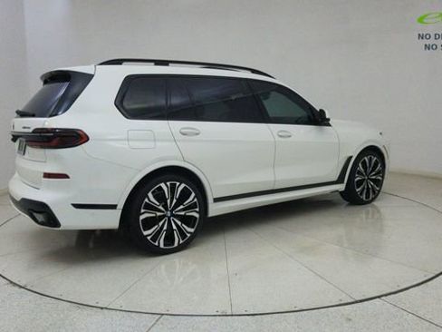 Used 2024 BMW X7 xDrive40i w/ M Sport Package AWD/4WD image 75