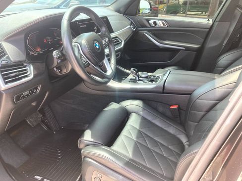 Used 2023 BMW X5 xDrive40i AWD/4WD image 8