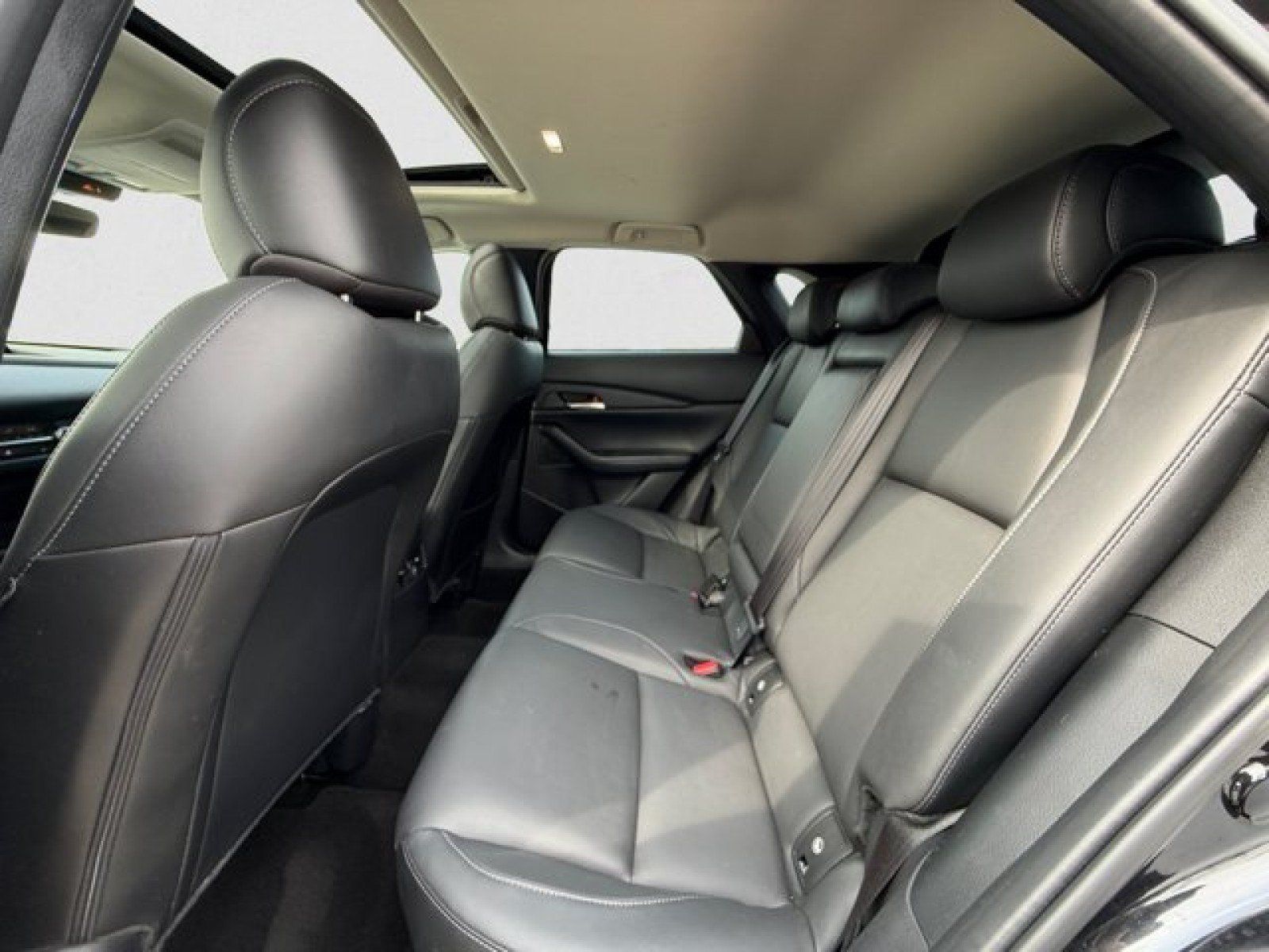 Used 2025 MAZDA CX-30 AWD 2.5 S w/ Preferred Package image 17