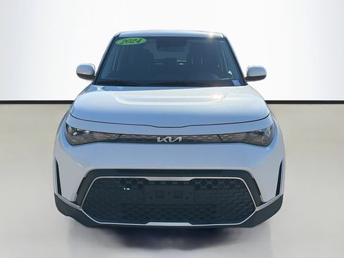 Used 2024 Kia Soul LX w/ Option Group 015 image 8