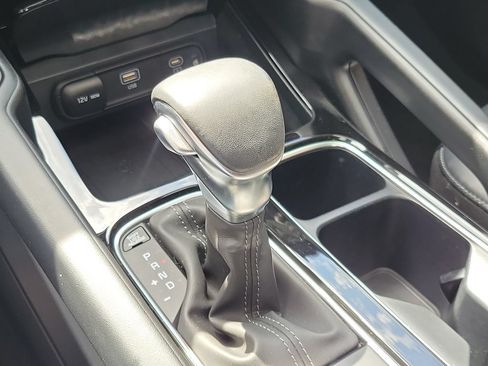 Certified 2023 Kia Telluride S w/ S Sunroof Package FWD image 28