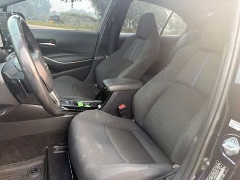 Used 2020 Toyota Corolla SE w/ SE Premium Package FWD image 10