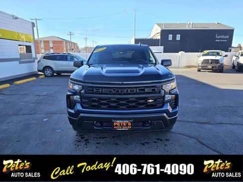 Used 2023 Chevrolet Silverado 1500 W/T w/ Trailering Package image 7