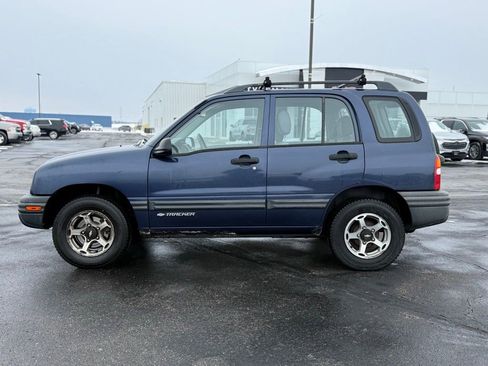 Used 2000 Chevrolet Tracker 4WD w/ Preferred Equipment Group 2 image 5