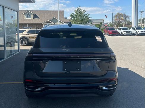 Used 2024 Lincoln Nautilus Black Label AWD/4WD image 6