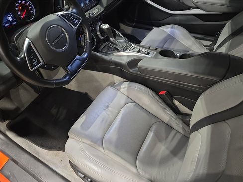Used 2019 Chevrolet Camaro LT w/ RS Package image 14