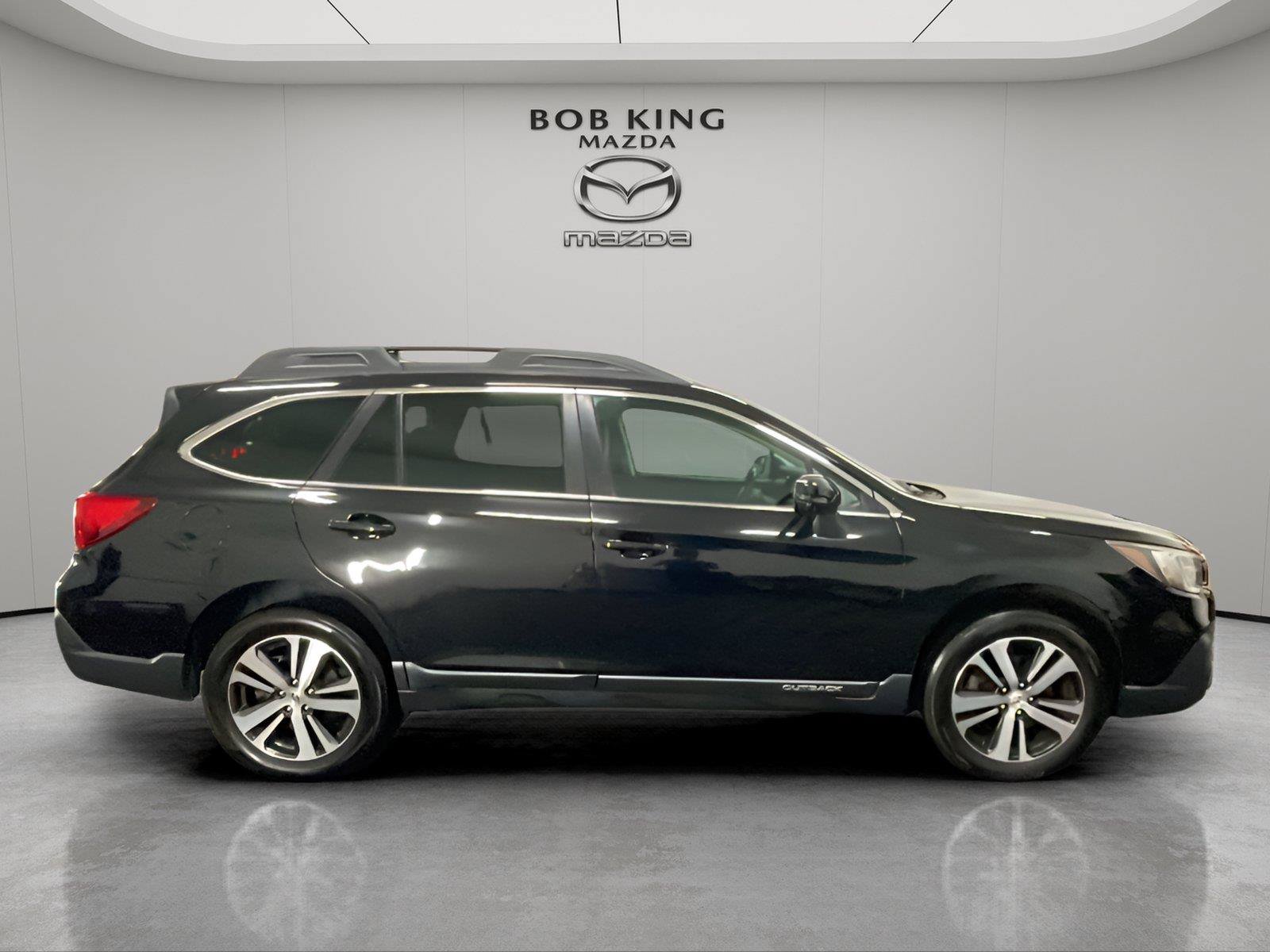 Used 2019 Subaru Outback 2.5i Limited AWD/4WD image 6