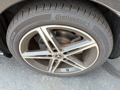 Used 2019 Mercedes-Benz A 220 4MATIC image 11