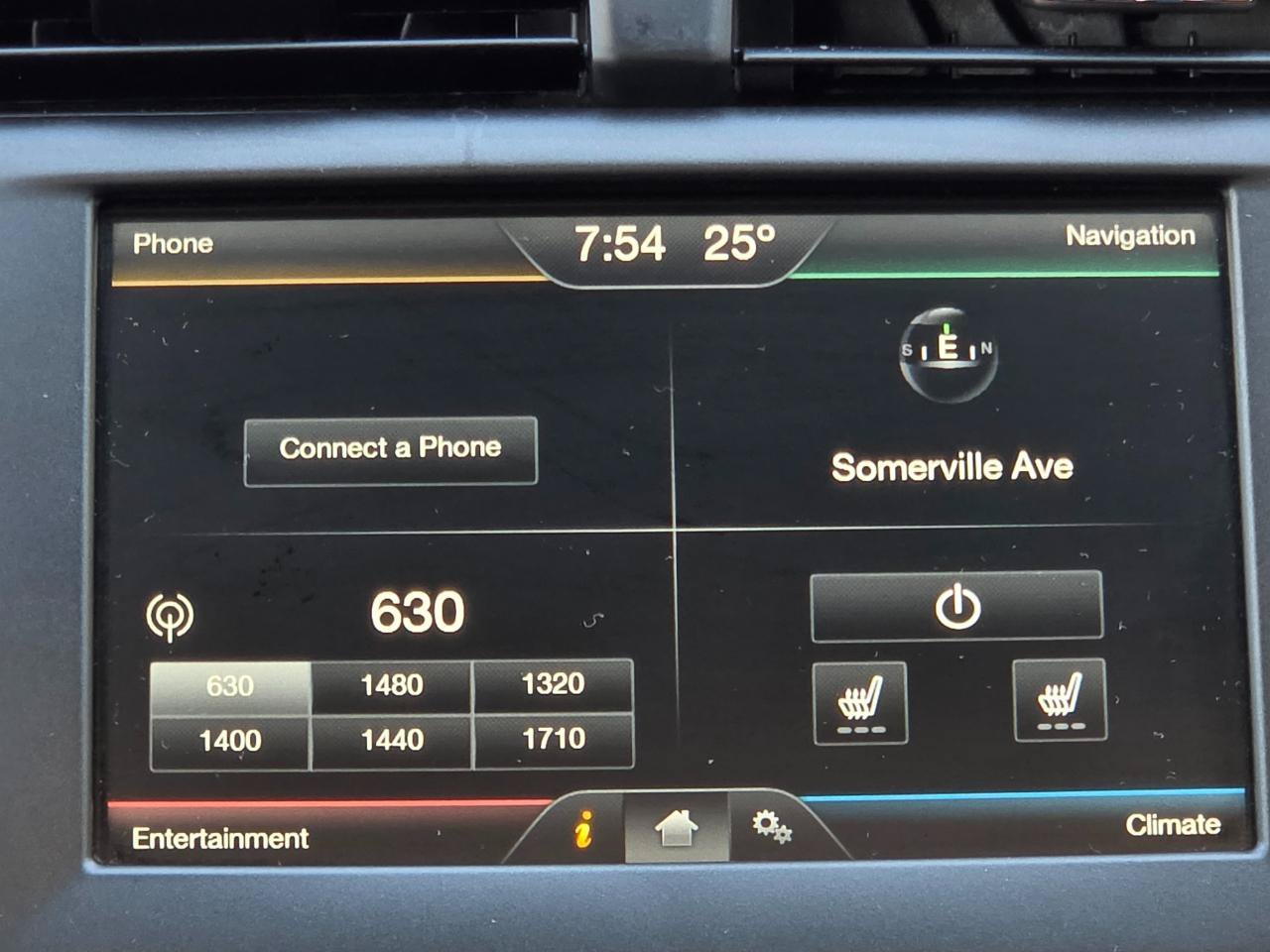 Used 2015 Ford Fusion SE w/ Equipment Group 202A AWD/4WD image 19