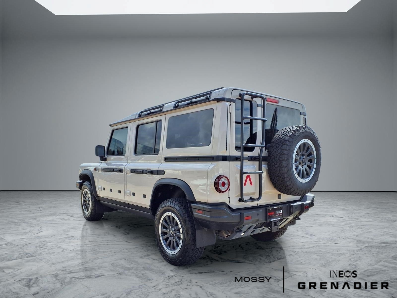 Used 2025 INEOS Grenadier Station Wagon AWD/4WD image 2