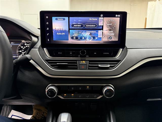 Used 2026 Nissan Altima 2.5 SR FWD image 4
