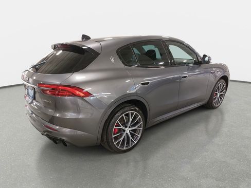 Used 2023 Maserati Grecale GT image 5