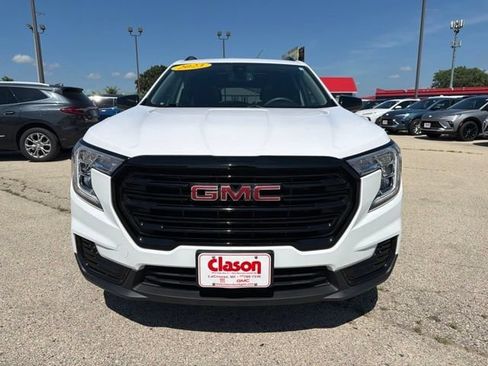Used 2023 GMC Terrain SLE w/ Driver Convenience Package AWD/4WD image 8