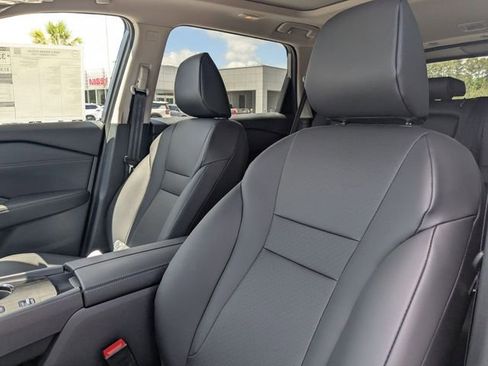 New 2026 Nissan Rogue SV FWD image 14