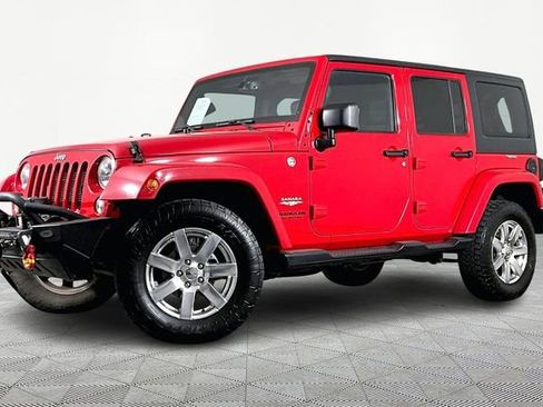 Used 2015 Jeep Wrangler Unlimited Sahara w/ Connectivity Group image 1