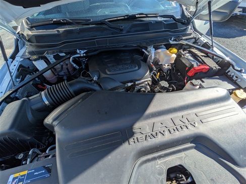 Used 2024 RAM 2500 Big Horn image 17