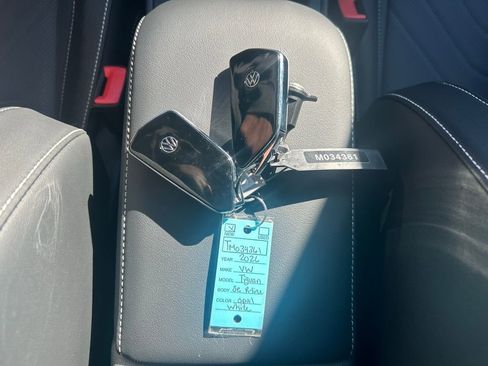 New 2026 Volkswagen Tiguan SE R-Line image 63