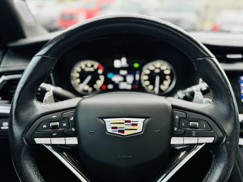 Used 2023 Cadillac XT6 Sport AWD/4WD image 19