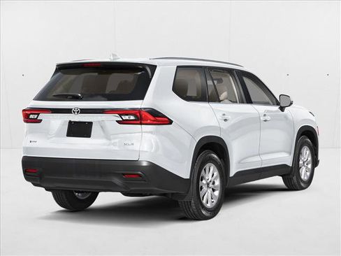 New 2026 Toyota Grand Highlander AWD Hybrid image 2