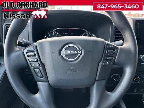 Used 2023 Nissan Frontier SV w/ Midnight Edition Package image 23