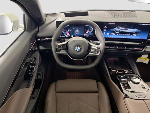 New 2026 BMW 530i w/ Premium Package RWD image 24