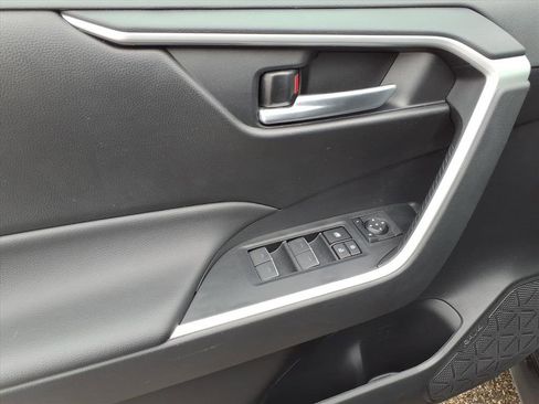 Certified 2024 Toyota RAV4 XLE image 17