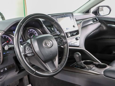 Used 2023 Toyota Camry SE w/ Convenience Package FWD image 22