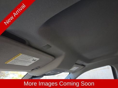 Used 2022 Chevrolet Silverado 1500 LT RWD image 14