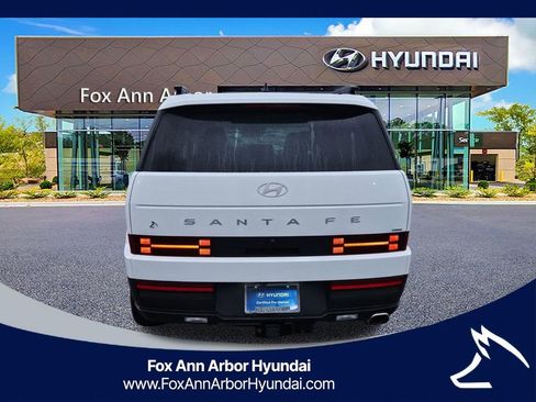 Used 2026 Hyundai Santa Fe SEL AWD/4WD image 4
