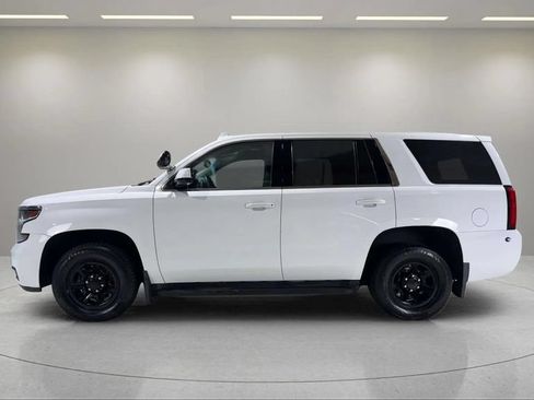 Used 2015 Chevrolet Tahoe 4WD w/ Remote Keyless Entry Package image 13