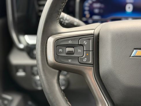 Certified 2025 Chevrolet Silverado 3500 High Country w/ Technology Package image 9