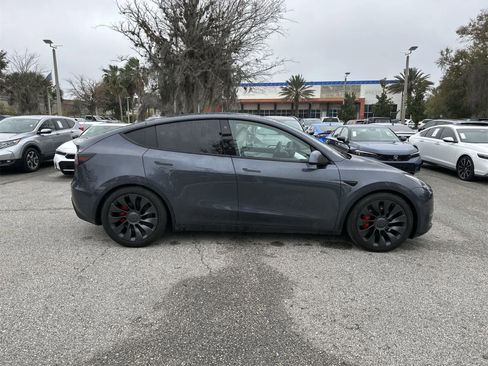 Used 2020 Tesla Model Y Performance image 7