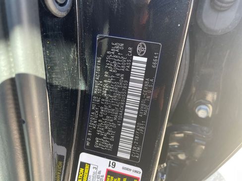 Used 2025 Toyota Camry LE image 29